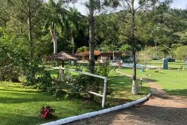 ユースホステル Pousada Vila Das Flores