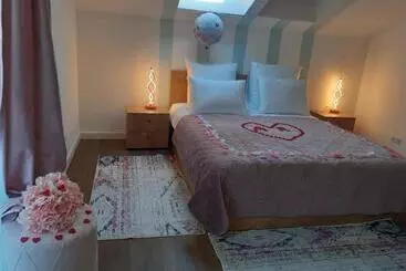 Pension Casa Cu Flori Maramures