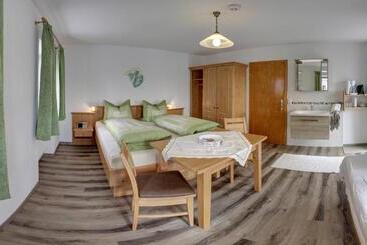 Neuhaushof Chiemgau Karte