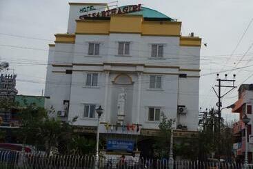 Hotel Sri Sabthagiri