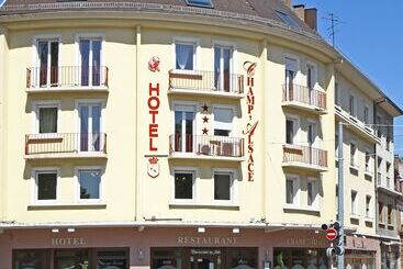 ホテル Champ Alsace