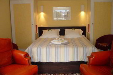 Hotell Villa Tricoli