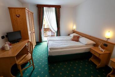 Alp Hotel Dolomiti