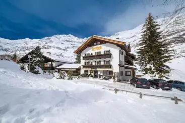 ホテル Alpenblick