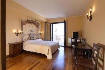 هتل Borgo Medievale