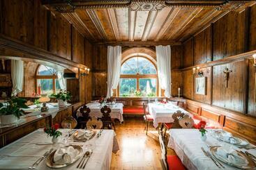 Отель Hohe Gaisl