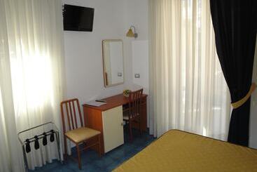 Отель Meublè Casa Mannini Rooms