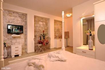 Hotelli Old City Inn