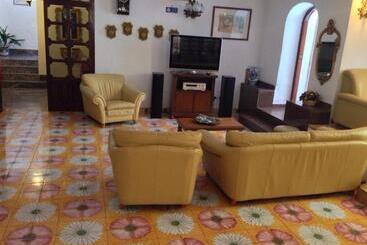 호텔 Villa Hermosa