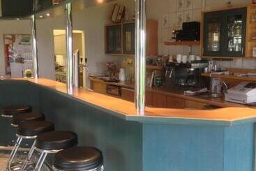 فندق Zum Sportforum