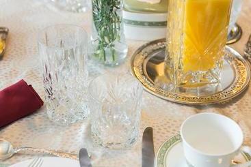 Hotel Elevate Rooms Calgary Westways Guest House