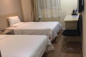 Hanting Hotel Guangqumen