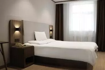Hanting Hotel Jinan West Market