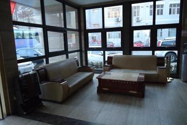 فندق Jinan Xuefu Zhongtian Business