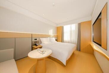 Ji Hotel Beijing Communication University Chaoyang Bei Road