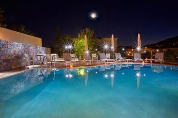 هتل Mystery Skiathos Luxury Residence