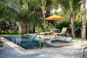 Hotel Thermas Park Resort & Spa By Hot Beach