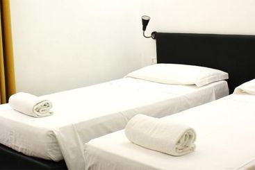 הוסטל Bed & Beach & Fun Cancun Hostal