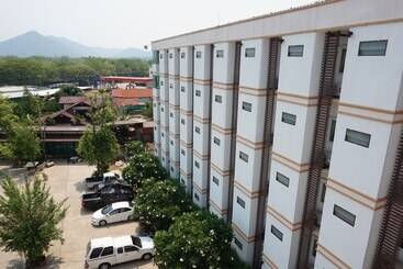 호텔 Baiboon Grand