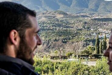 호텔 Hostal Y Apartamento Rural Los Naranjos