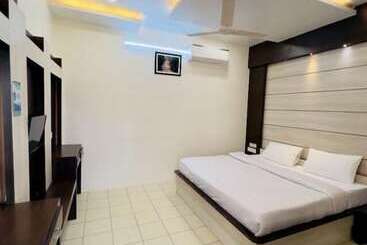 Ritumbraha Hotel & Resort