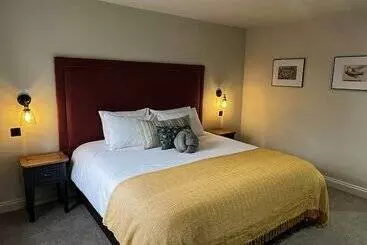 ホテル The Talbot Inn