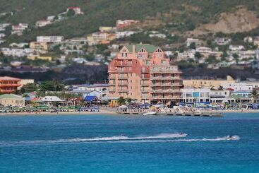 آپارتمان‌های توریست‌ها Sea Palace