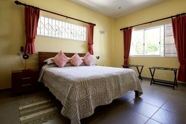 Vakantie-appartementen Surfers Beach Self Catering Chalets