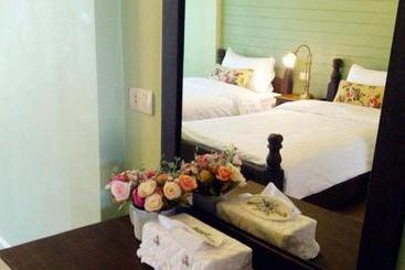 ホテル Khum Muang Min Boutique