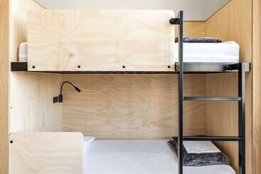 Общежитие Bunk Brisbane