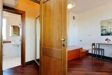 آپارتمان‌های توریست‌ها Fori Imperiali Apartment