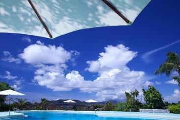 Hotel Coco Garden Resort Okinawa