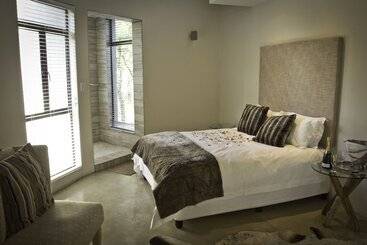 בית מלון כפרי Moditlo River Lodge