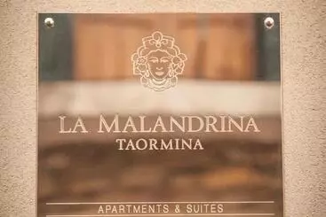 La Malandrina   Apartments & Suites