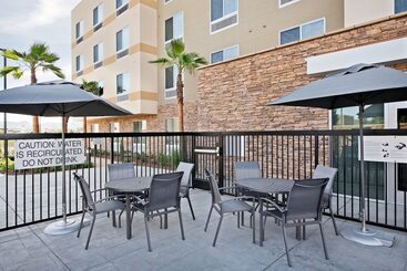 Отель Fairfield By Marriott Inn & Suites Chino