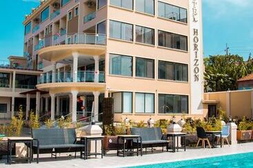 هتل Horizon Entebbe