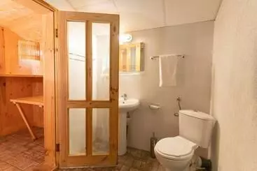 リゾートホテル Ecohotel Imenieto