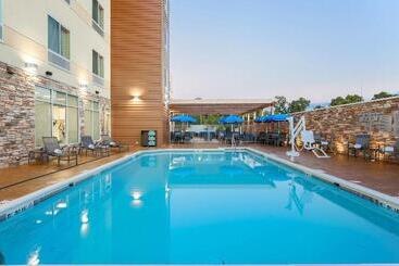 Hotel Fairfield Inn & Suites By Marriott Alexandria