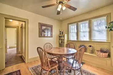 Mökkimajoitus Charming Montana Home W/ Grill: 6 Mi To Lake Elmo!