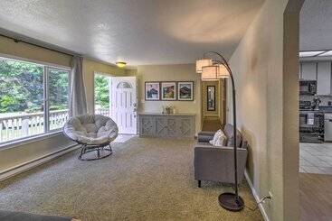 کلبه Peaceful Home < 8 Mi To Olympic National Park!