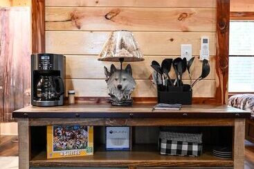 بيت ريفى Cozy Broken Bow Cabin, Walk To The Lukfata Creek!