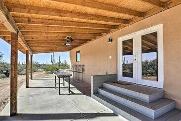 コテージ Secluded Marana Home W/ Viewing Decks + Privacy!
