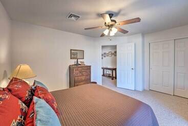 بيت ريفى Spacious Parker Home W/ On Site River Access!