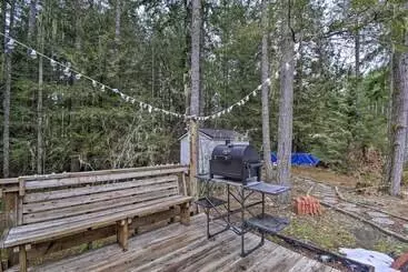 コテージ Modern Hoodsport Retreat W/ Grill, Near Lake!