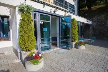 ベッドアンドブレックファースト Farys   świetna Lokalizacja, Sauna, Jacuzzi, Piękne Widoki Z Okien