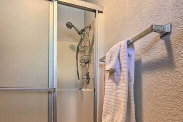 קוטג'' Riverfront Camp Verde Retreat W/ Game Room