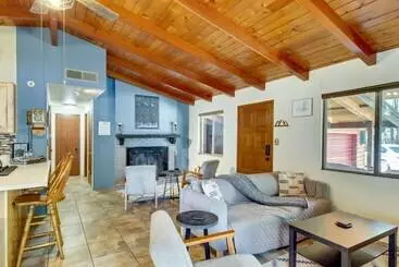 کلبه Dog Friendly Show Low Retreat W/ Fire Pit & Grill!