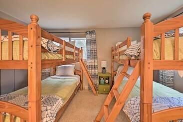 بيت ريفى Four Season Home On Scenic Bluff Country Acreage!