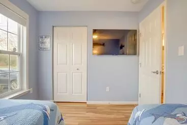 Mökkimajoitus Lovely Ocean View Retreat, 3 Mi To Bethany Beach!