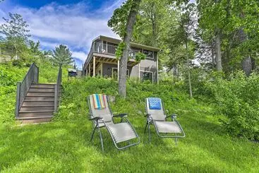 コテージ Happys Haven Cabin W/ Gas Grill & Fire Pit!